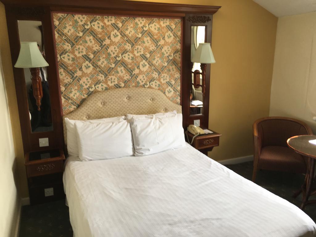 The Rutland Arms Hotel ニューマーケット エクステリア 写真