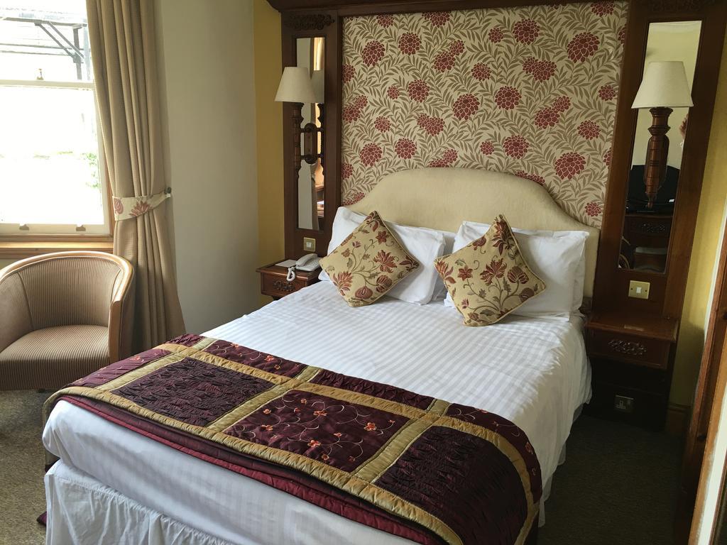 The Rutland Arms Hotel ニューマーケット エクステリア 写真