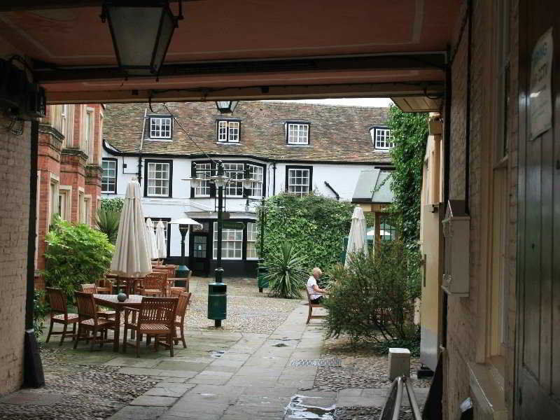 The Rutland Arms Hotel ニューマーケット エクステリア 写真