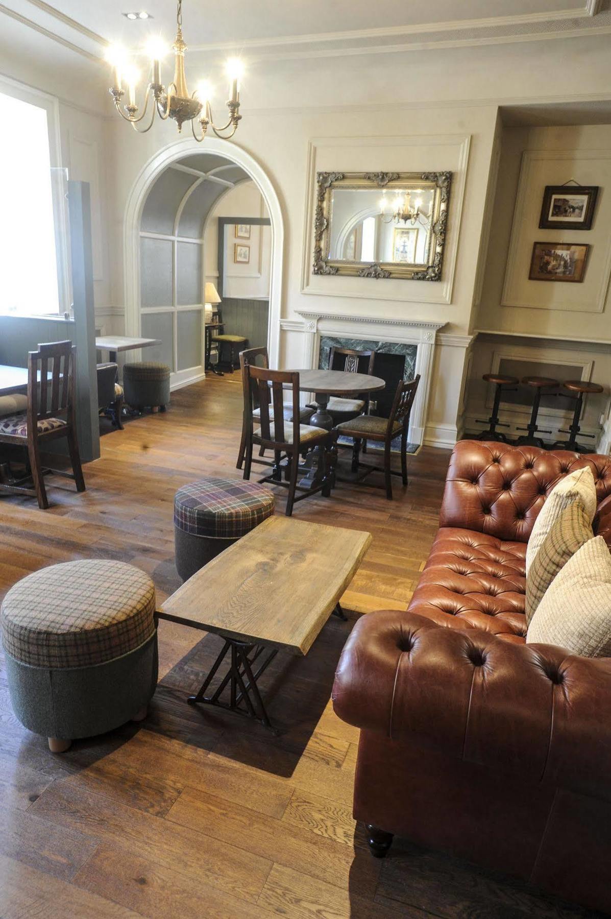 The Rutland Arms Hotel ニューマーケット エクステリア 写真